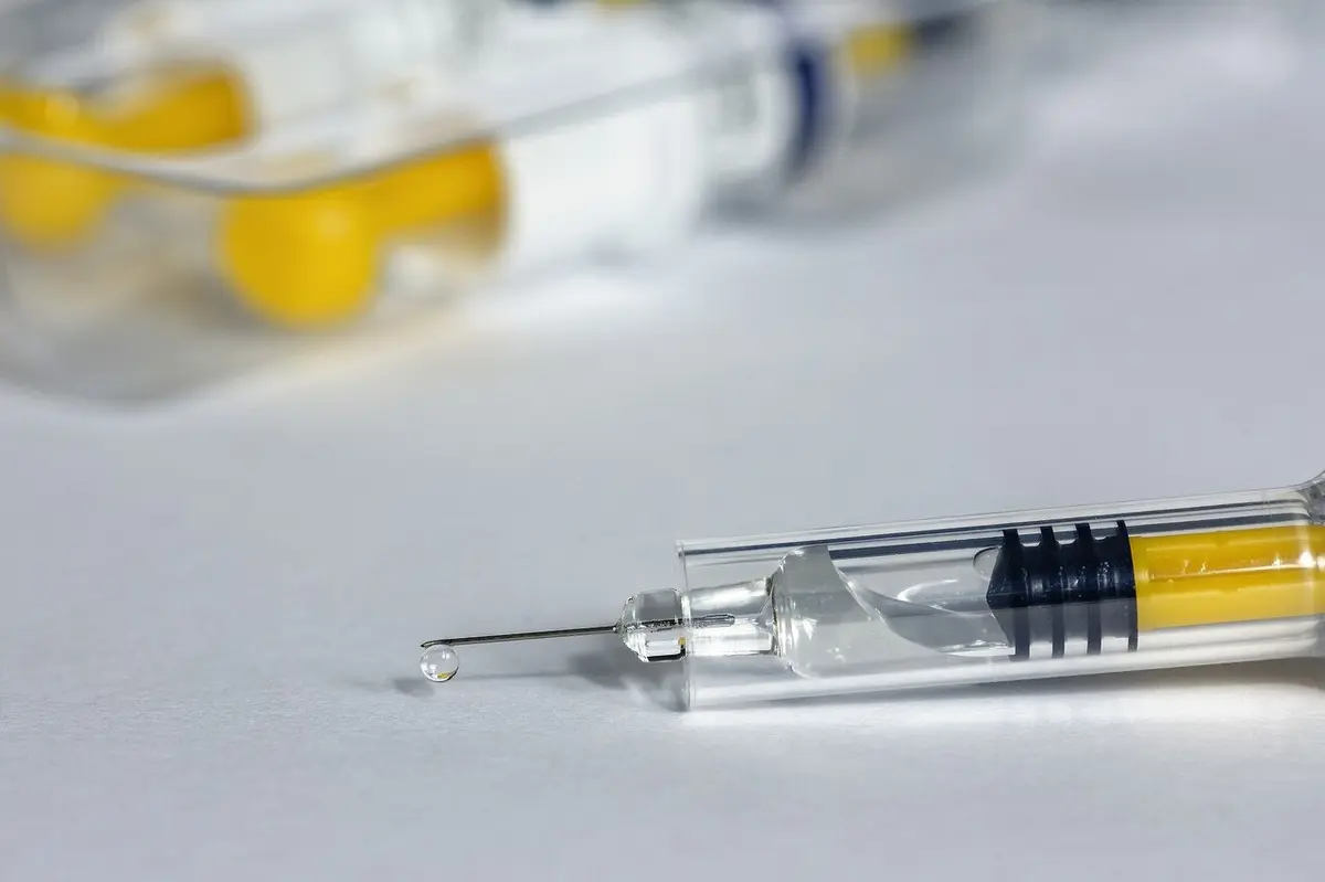 BCG Vaccine May Alter Brain Immunity, Alzheimer's Markers