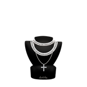 Kim-necklace-support