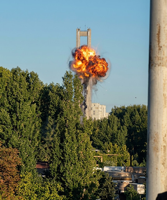 УДАР ПО МОСТУ.jpg