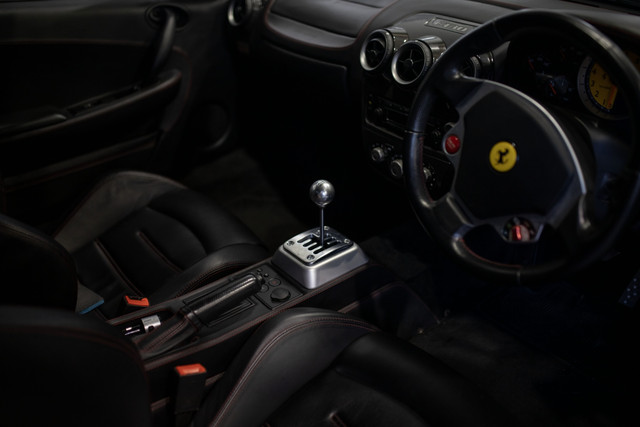 F430red8.jpg