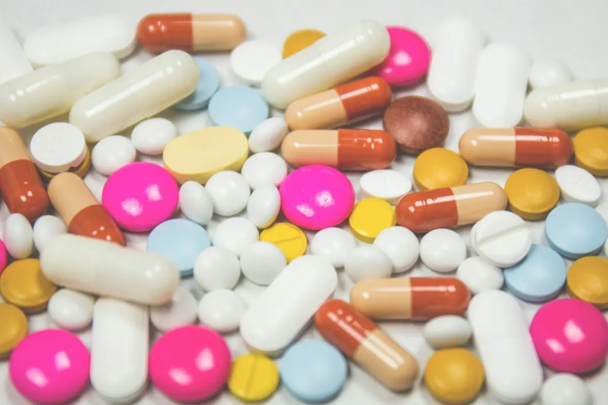 Medicament popular pentru digestie, dispărut din farmacii: Ce se întâmplă cu Colebil și Panzcebil?