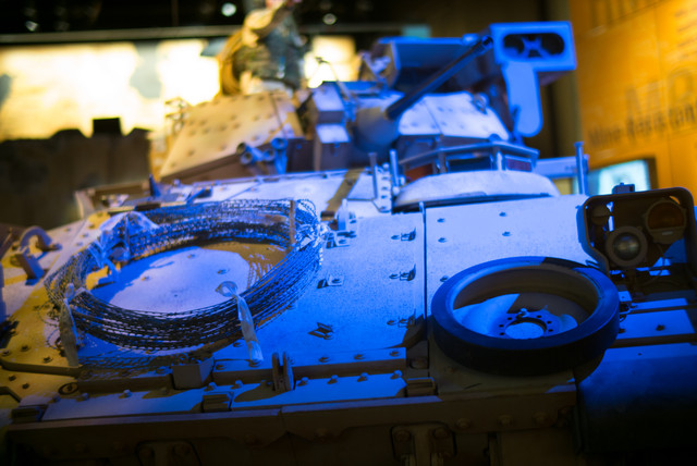 M2408200.jpg