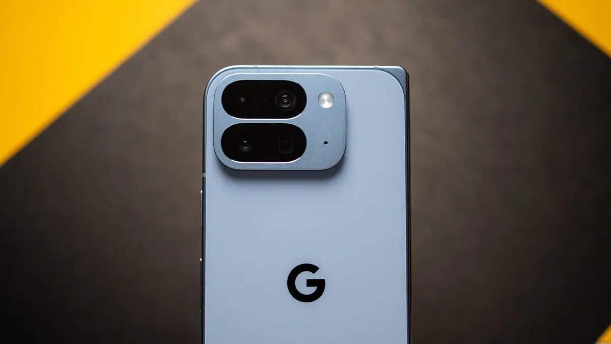 Design Leaks Reveal the Upcoming Pixel 11 Pro Fold