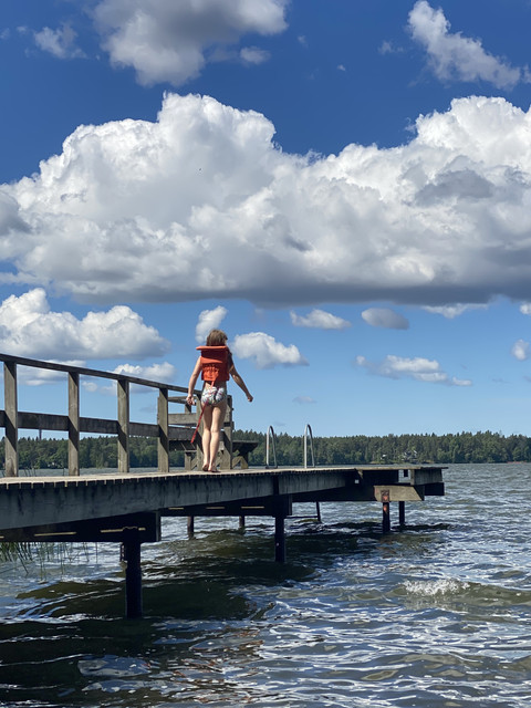 1-BBA2386-5496-472-E-89-A0-DEC68-E04-B64