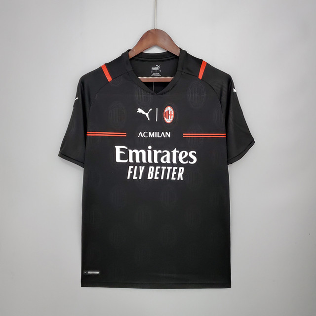Milan-away.jpg
