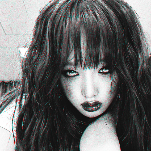 YENA2-2.jpg