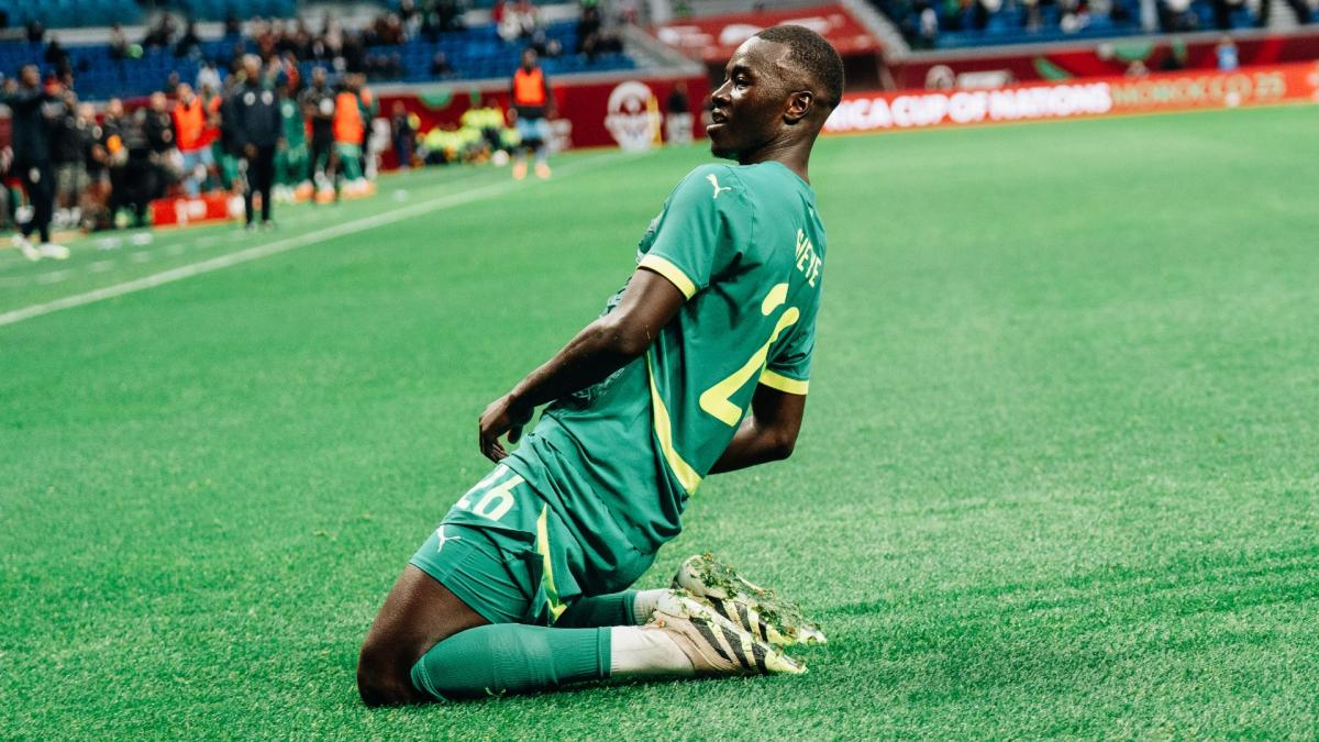 Illustration - Sénégal : Pape Gueye, « plus de peur que de mal », le milieu de l'OM rassuré à quelques semaines du Mondial 2026