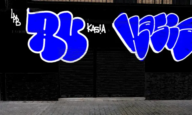 Graffiti artwork by Zkur