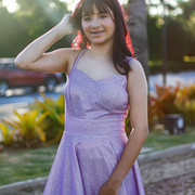 (4)