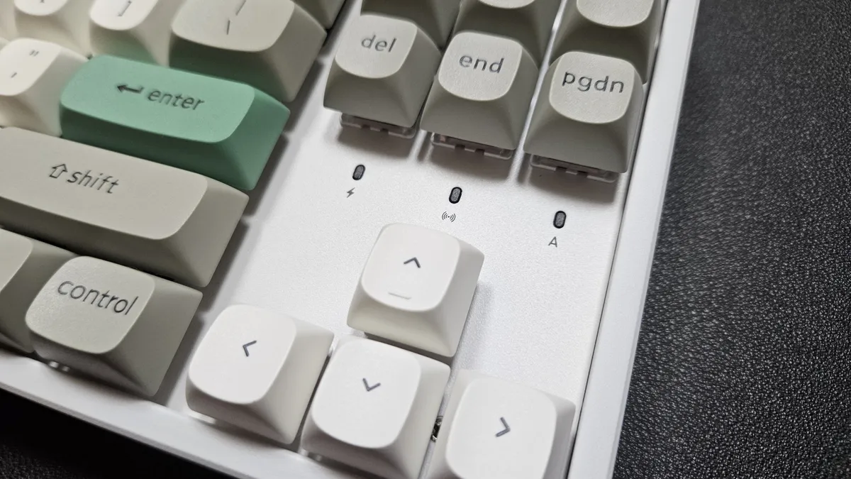 키크론 K8 MAX ALU 유무선 RGB 기계식 텐키리... 1