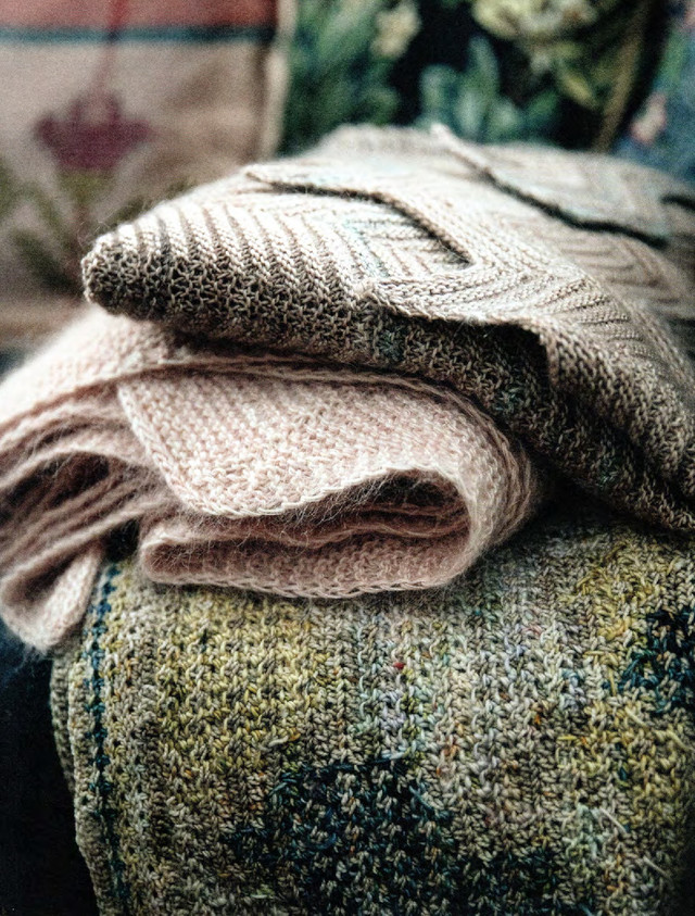 Laine-52-Weeks-of-Shawls-2022-8