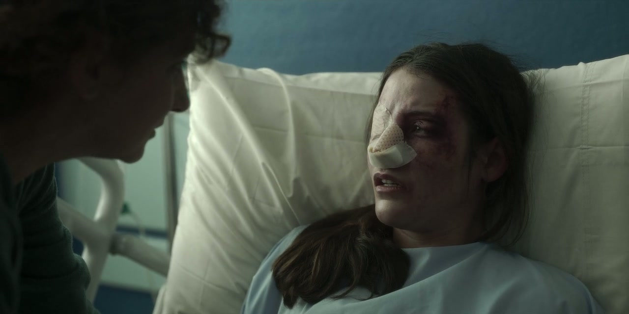 The Girl in the Mirror Screenshot