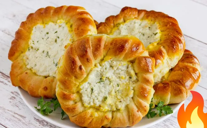 Постер Ватрушки с начинкой из творога, брынзы и зелени