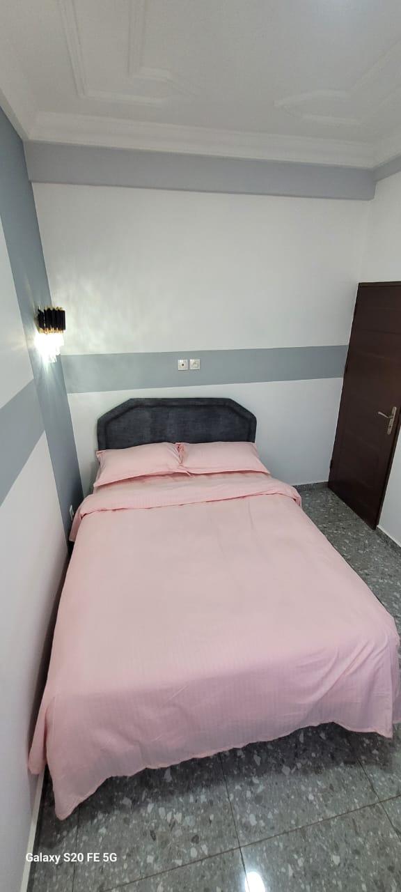 Appartement meublé à louer à Bafoussam - 75000 FCFA/Jour