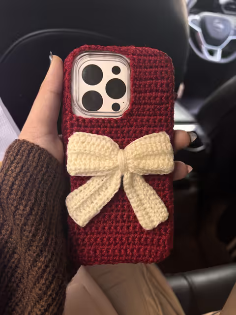 Crochet Bow phone cover