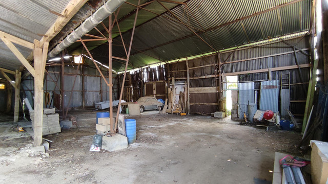 Hangar