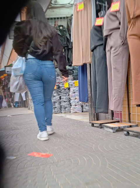 jeans