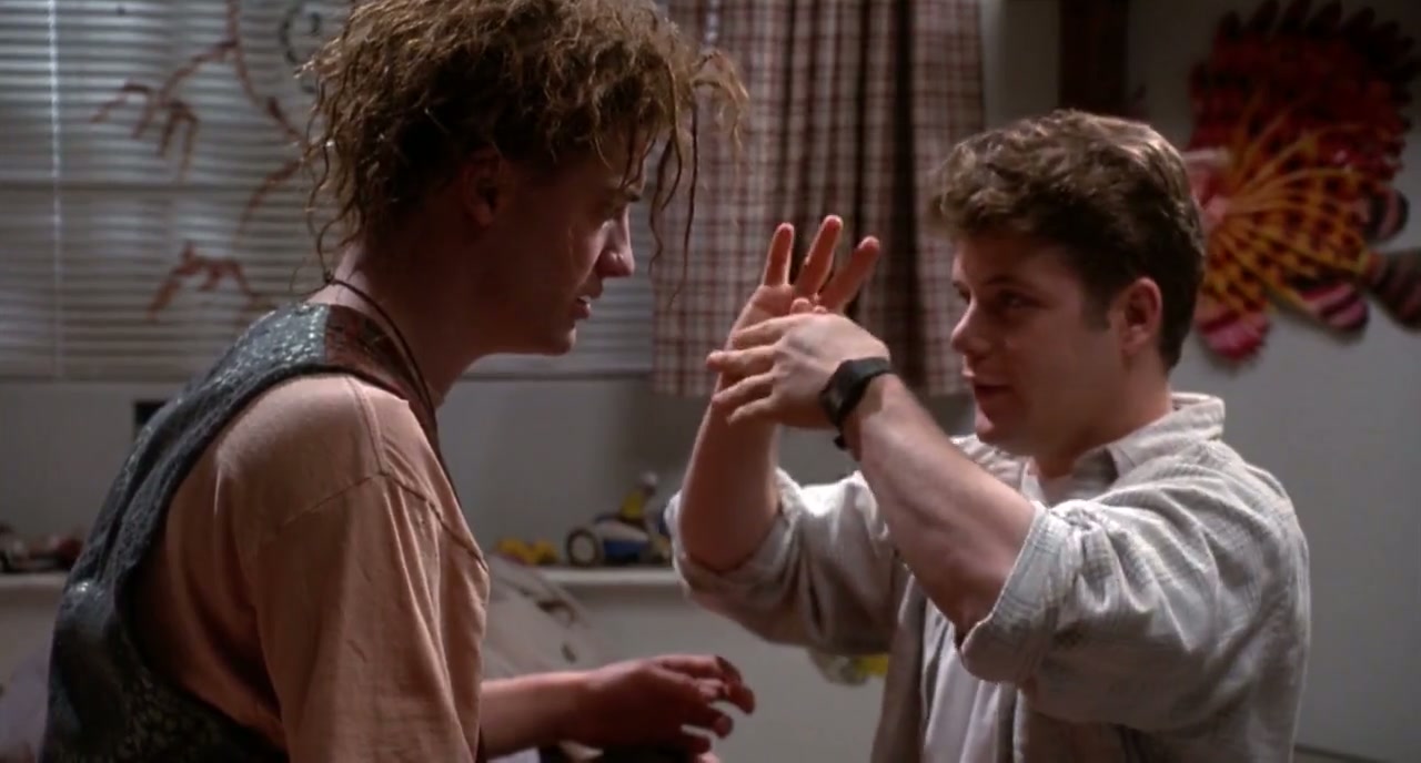 Encino Man Screenshot