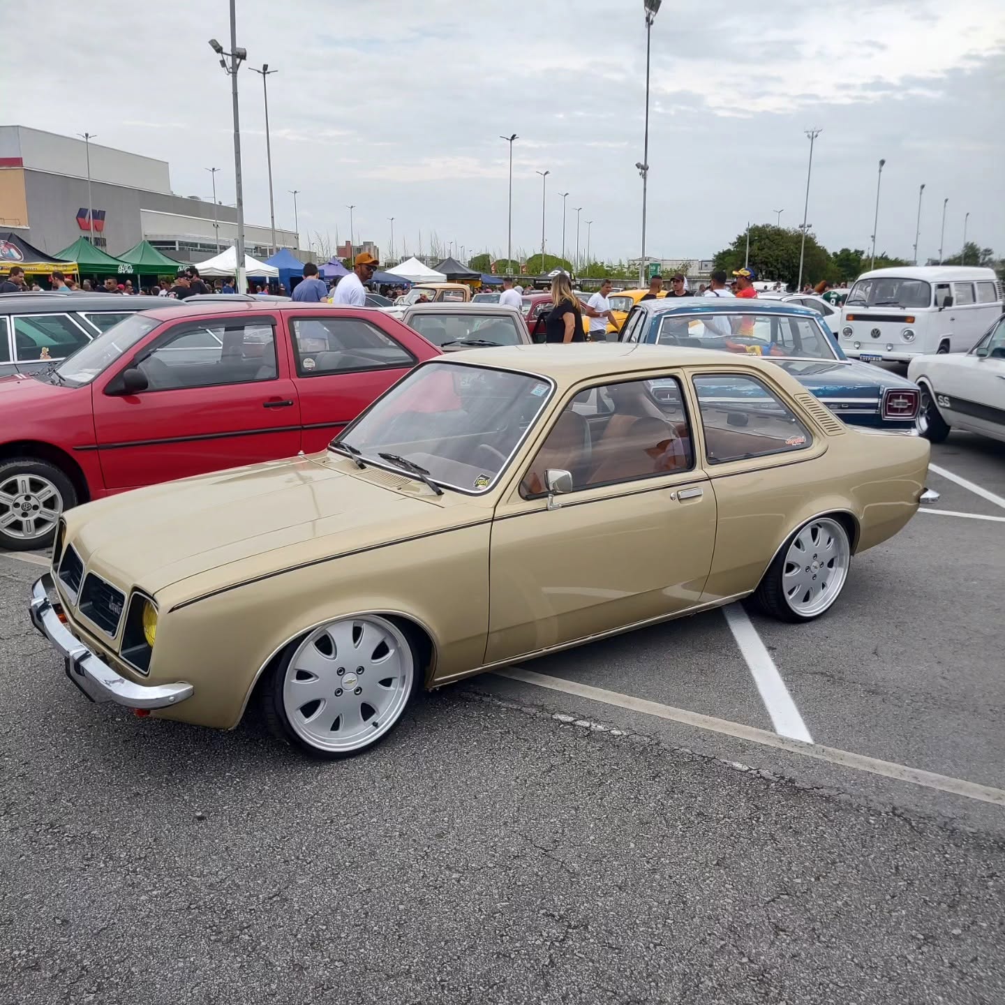 Carro do acervo