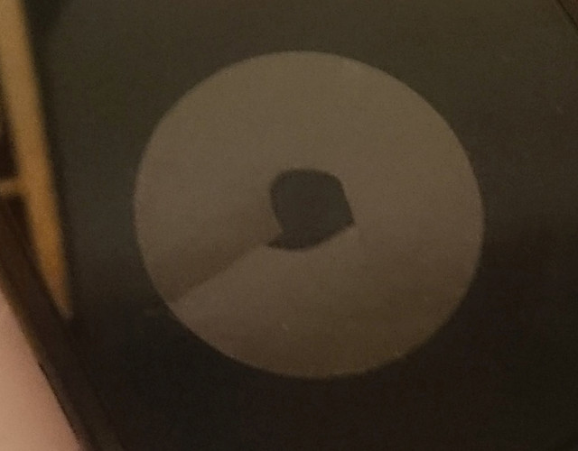 disc-cover-slit