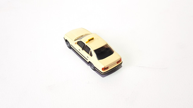 be34-TX908.jpg