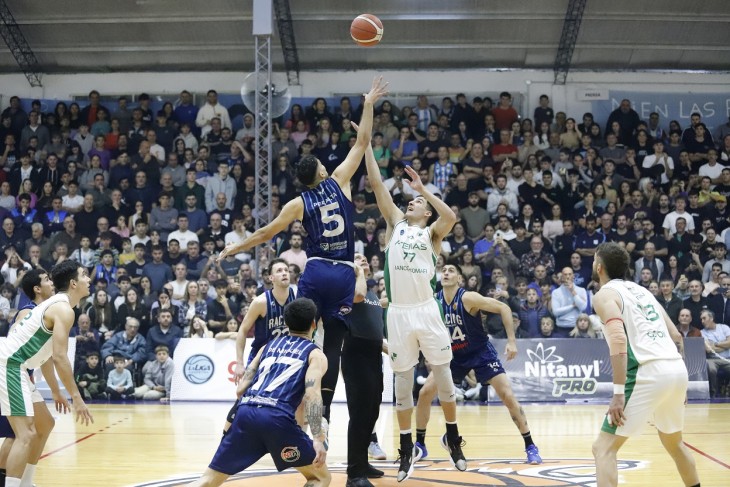 4630_-_SALTO_INICIAL.jpg