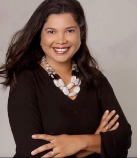 Dra. Francis Solange Tourinho
