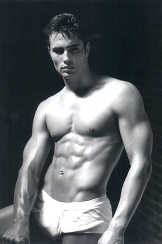 Victor-Webster823.jpg