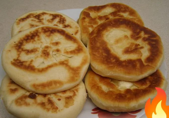 Постер Бездрожжевые лепешки с брынзой