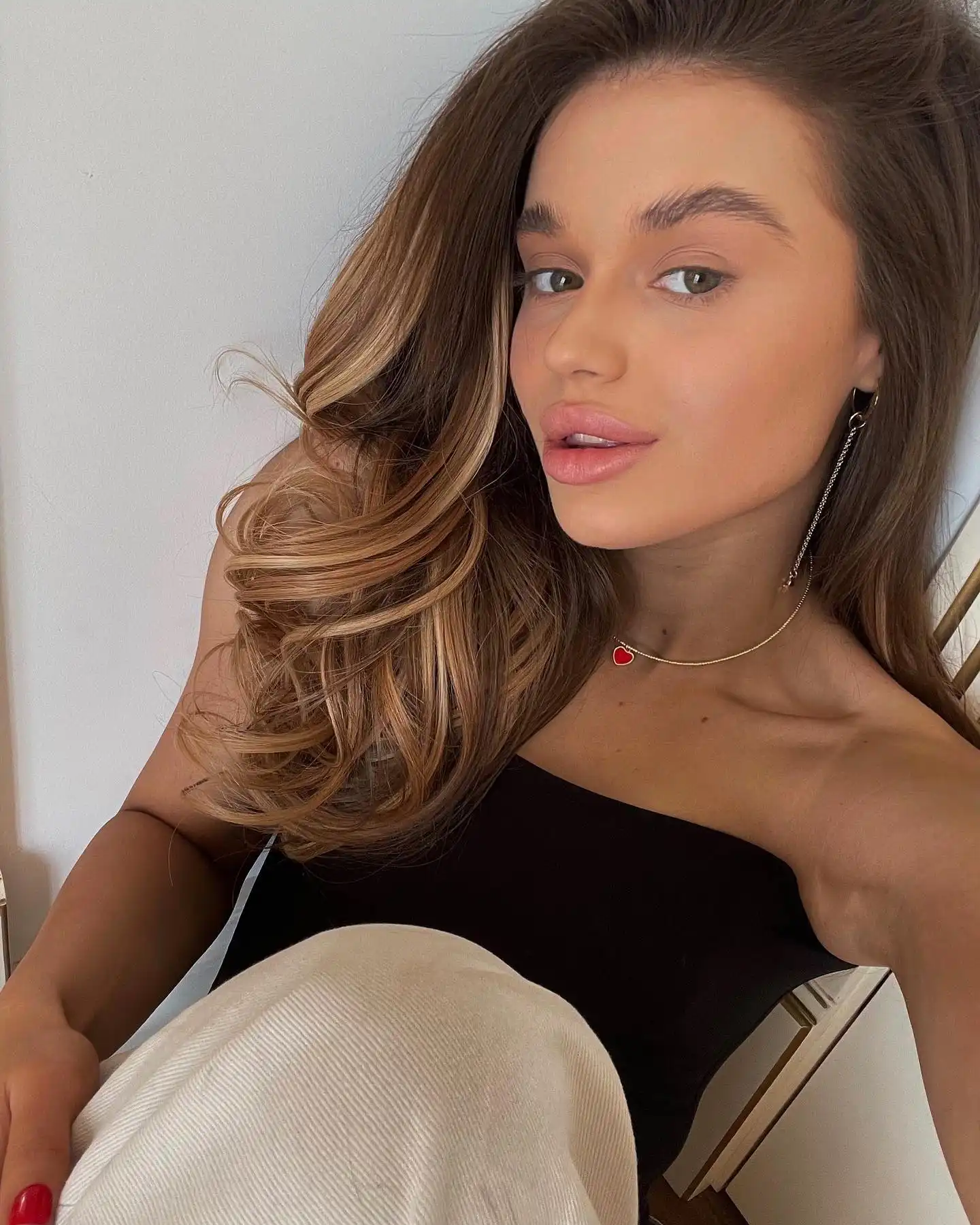 Aleksandra Chernikova Wallpapers Insta Fit Bio (11)