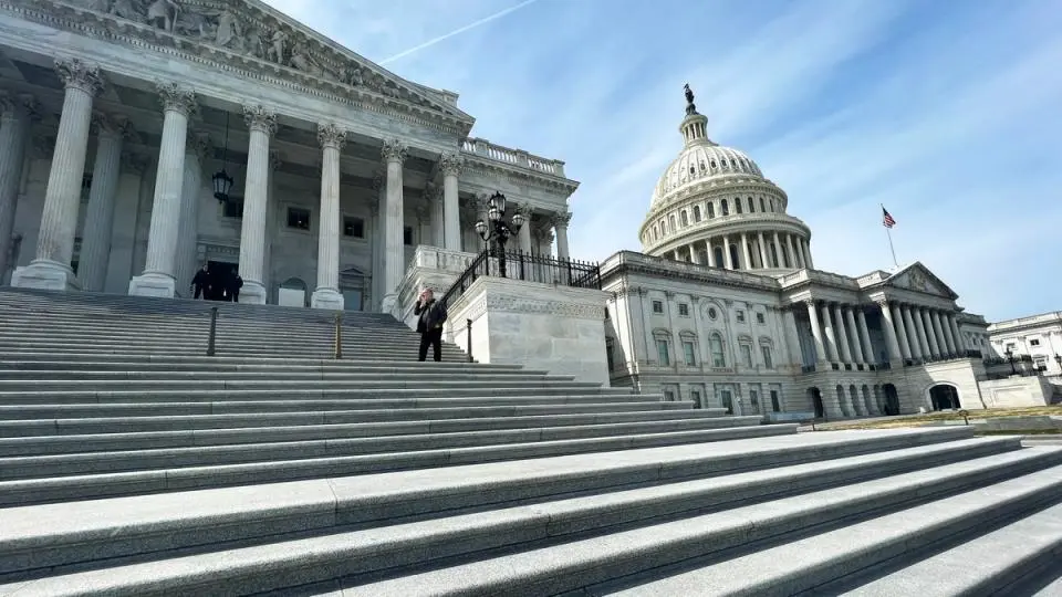 U.S. Lawmakers Propose Changes to Crypto Tax Regulations