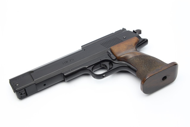 HW75 1