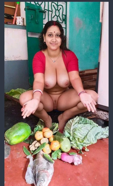 Wife Mom Aunty ki incest dunia with pics & Gifs