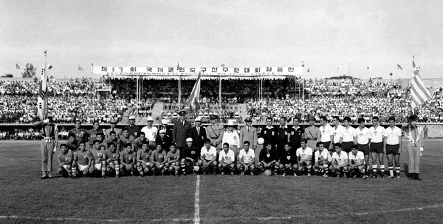 1962 ΕΘΝΙΚΗ ΕΝΟΠΛΩΝ - Ν. ΚΟΡΕΑ
