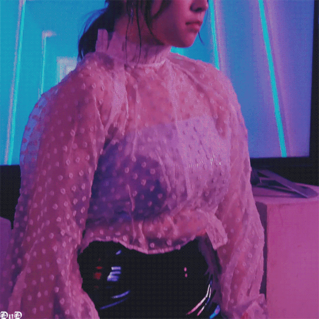 Untitled-17.gif
