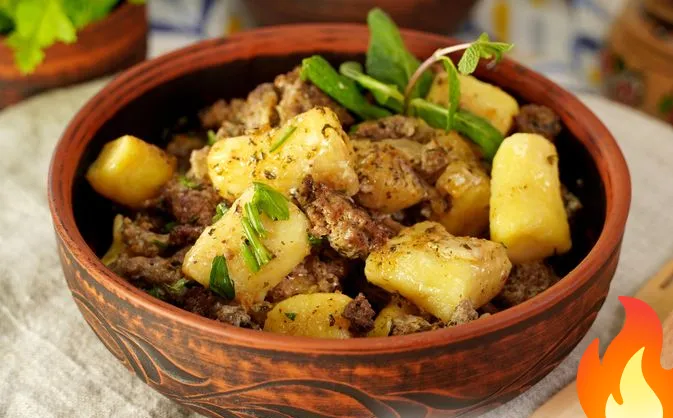 Постер Картофельные кнедли, запечённые с бараньим фаршем