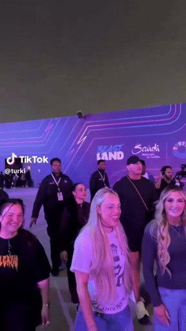 [Image: giphy.gif]