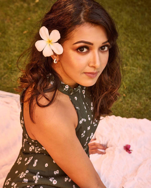 Catherine Tresa Original.png