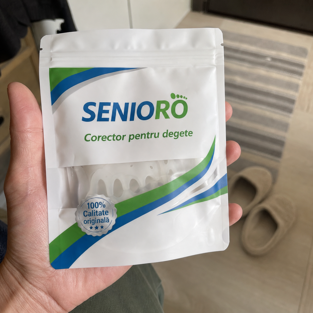 Experiență client Senioro     ToeAlign pentru degete înghesuite