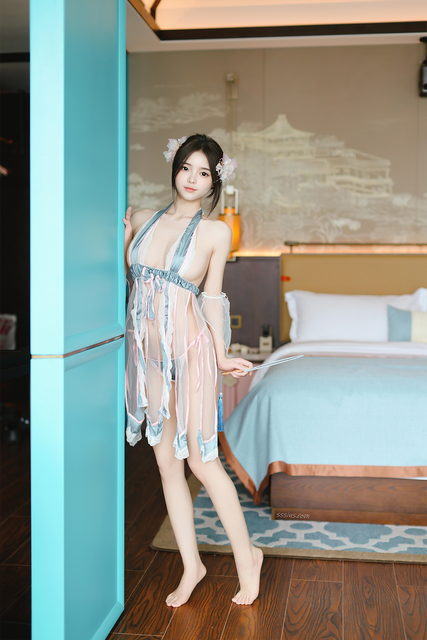 XR-Uncensored-Su-Ruanruan-R18-Xiuren-com-Model-Newcomers-First-Show-Flowers-Miss-KON-com-066