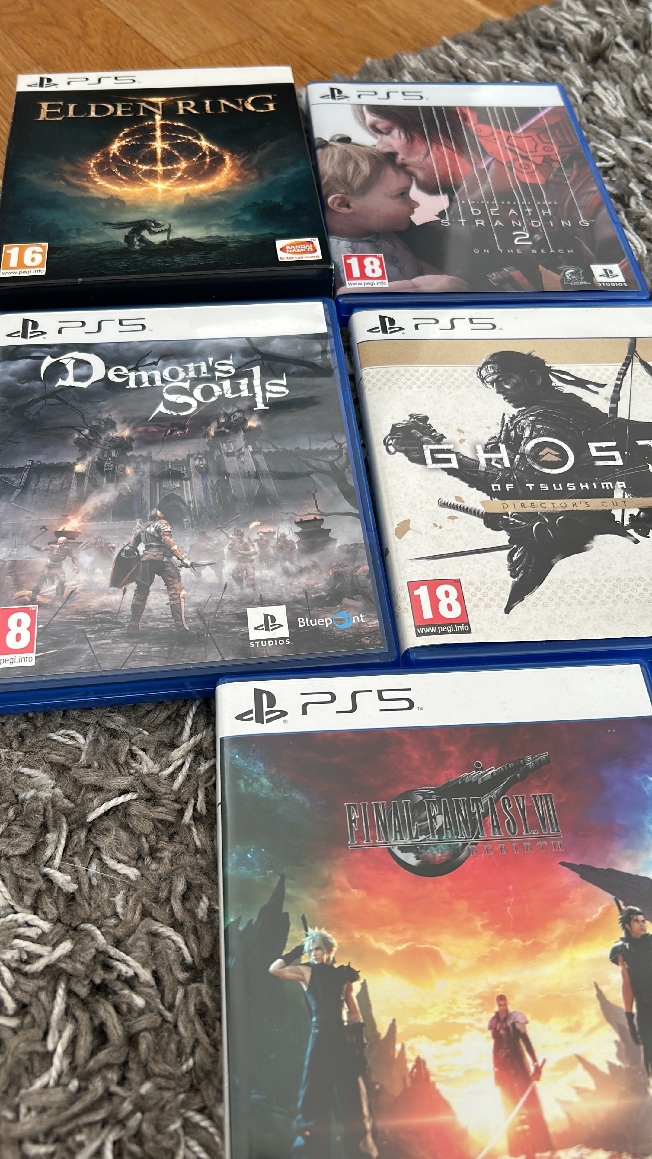 PS5 pelejä 25€ kpl (Savonlinna)
