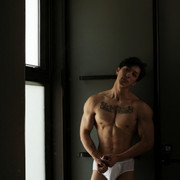 Adonis 02 85