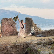 ΙΩΝ 3