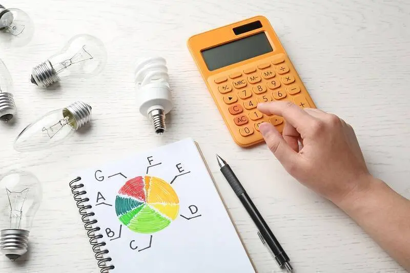 Facturile la energie, vizate de Bruxelles: UE pregătește reduceri de taxe și investiții masive în rețele