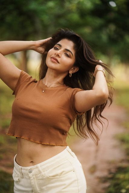 Iswarya Menon (2).jpg