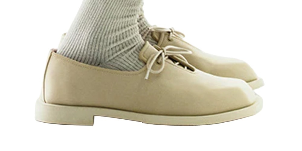 New CIOCCOLATO Sneakers from HOMME PLISSÉ ISSEY MIYAKE: A Combination of Art and Functionality