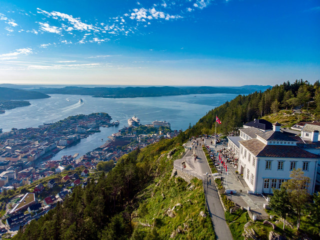 View over Bergen from Mount Fløyen