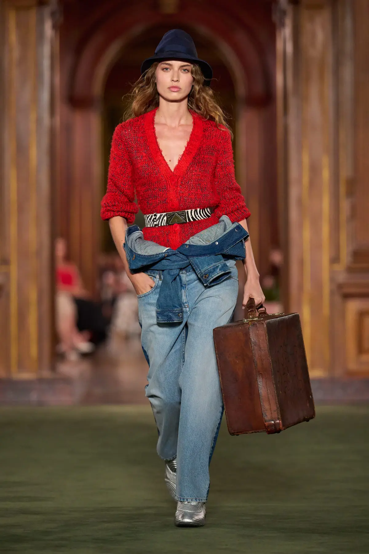 Colectia de vară a Louis Vuitton a fost dezvăluită