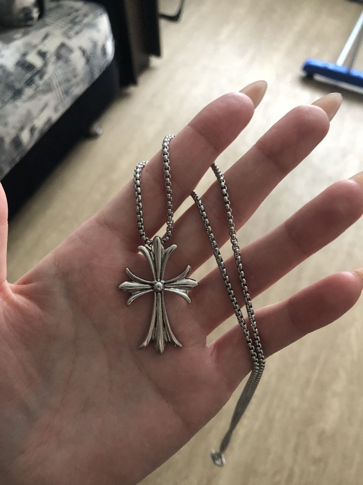 Chrome heart chain - photo 6