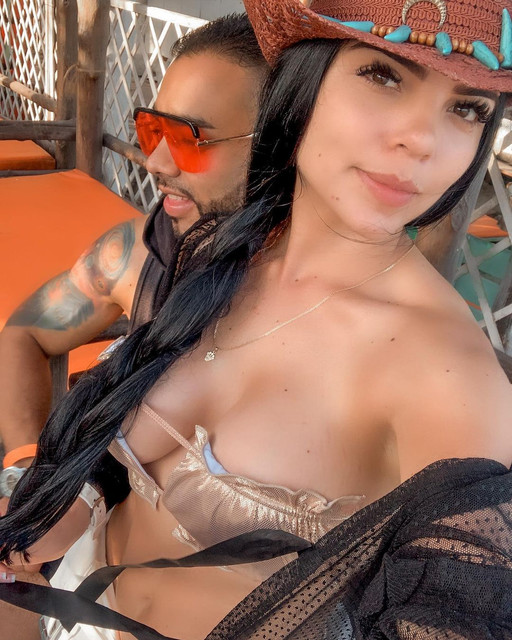VALENTINA-GOMEZ-33
